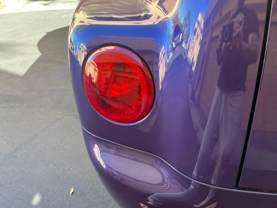 2004 Chevrolet SSR - Image 27 of 31