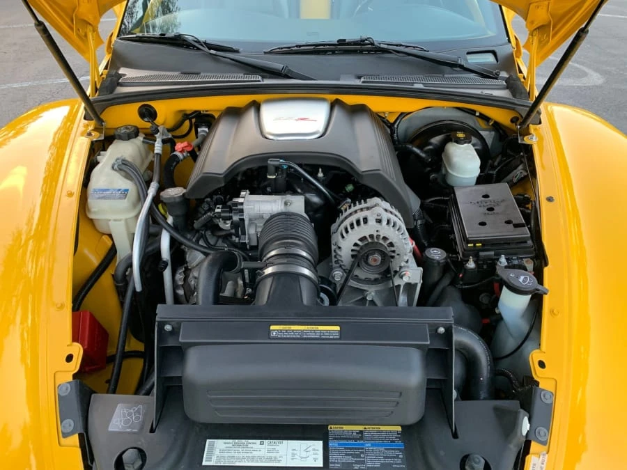 2004 Chevrolet SSR - Image 10 of 13