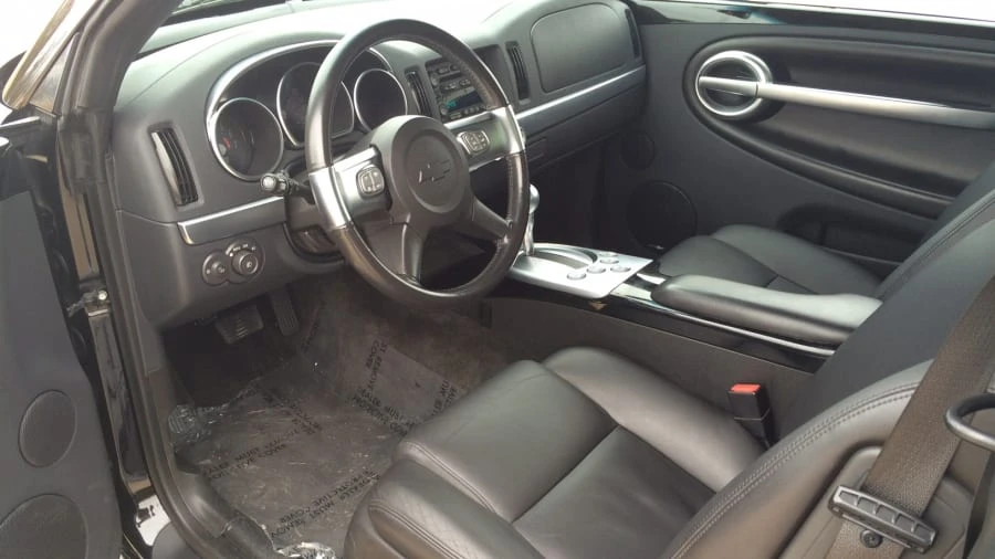 2004 Chevrolet SSR - Image 2 of 6