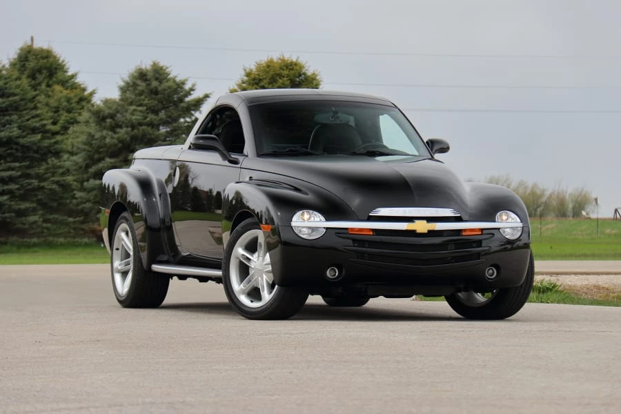 2004 Chevrolet SSR - Image 14 of 31