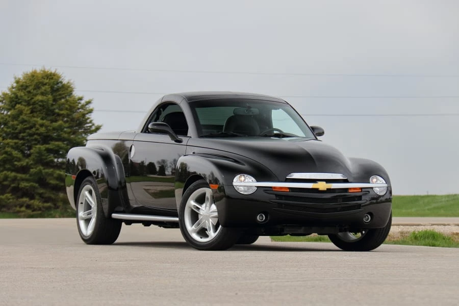 2004 Chevrolet SSR - Image 10 of 31