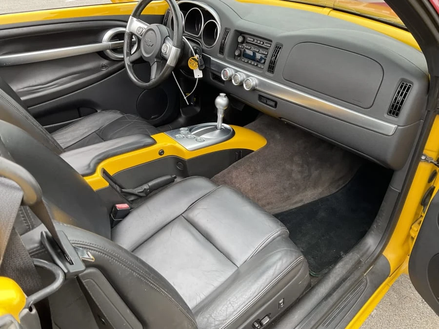 2004 Chevrolet SSR - Image 8 of 11