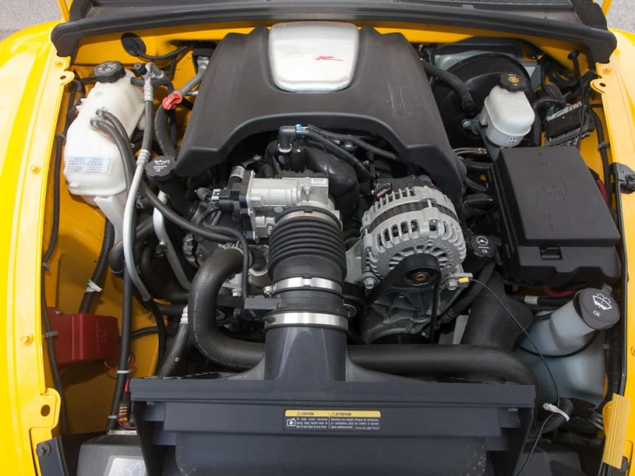 2004 Chevrolet SSR - Image 7 of 10