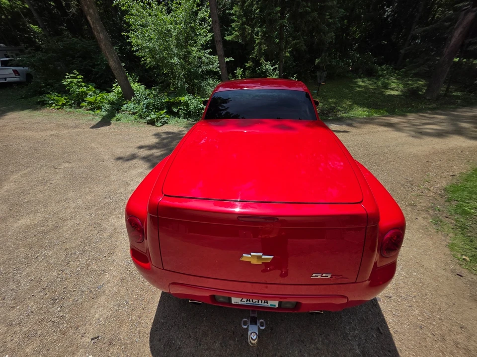2004 Chevrolet SSR - Image 14 of 31