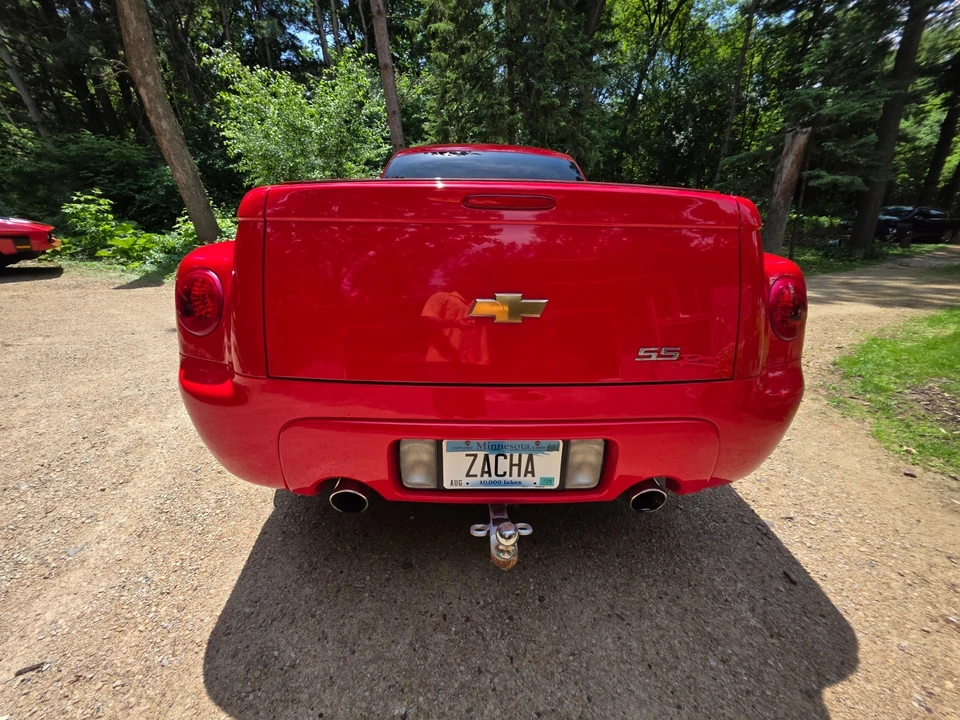2004 Chevrolet SSR - Image 6 of 31