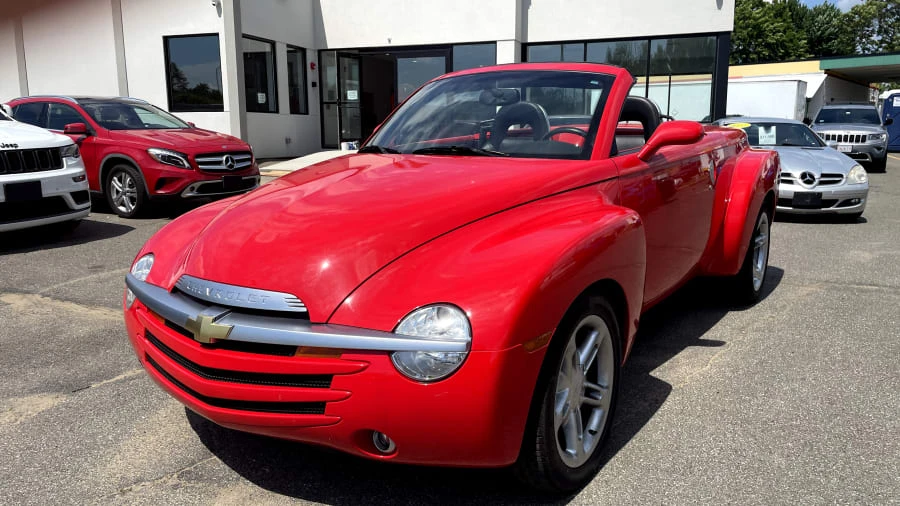 2004 Chevrolet SSR - Image 19 of 31