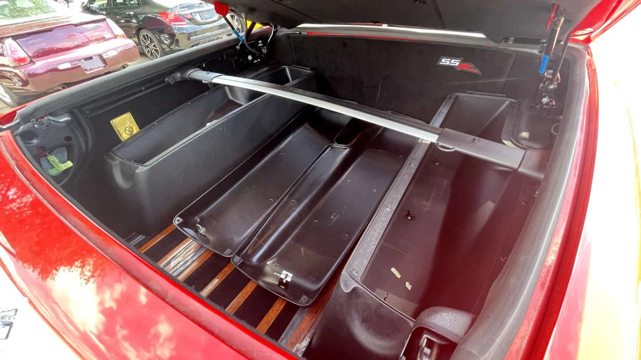 2004 Chevrolet SSR - Image 27 of 31