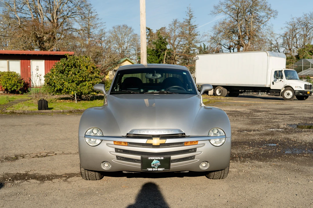 2004 Chevrolet SSR - Image 6 of 31