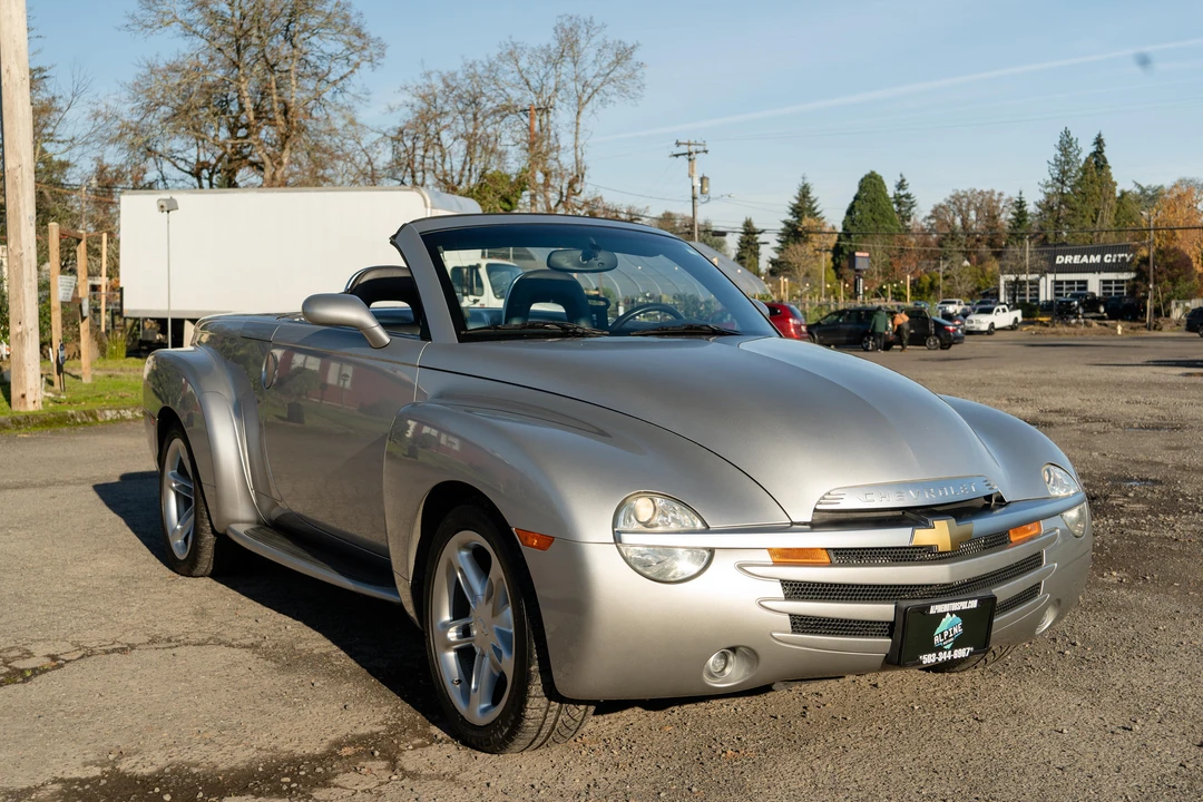 2004 Chevrolet SSR - Image 31 of 31