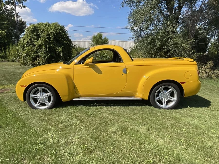 2004 Chevrolet SSR - Image 5 of 15