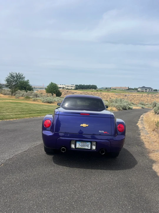 2004 Chevrolet SSR - Image 12 of 31