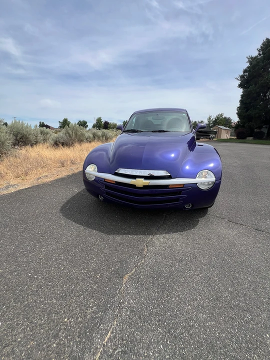 2004 Chevrolet SSR - Image 5 of 31