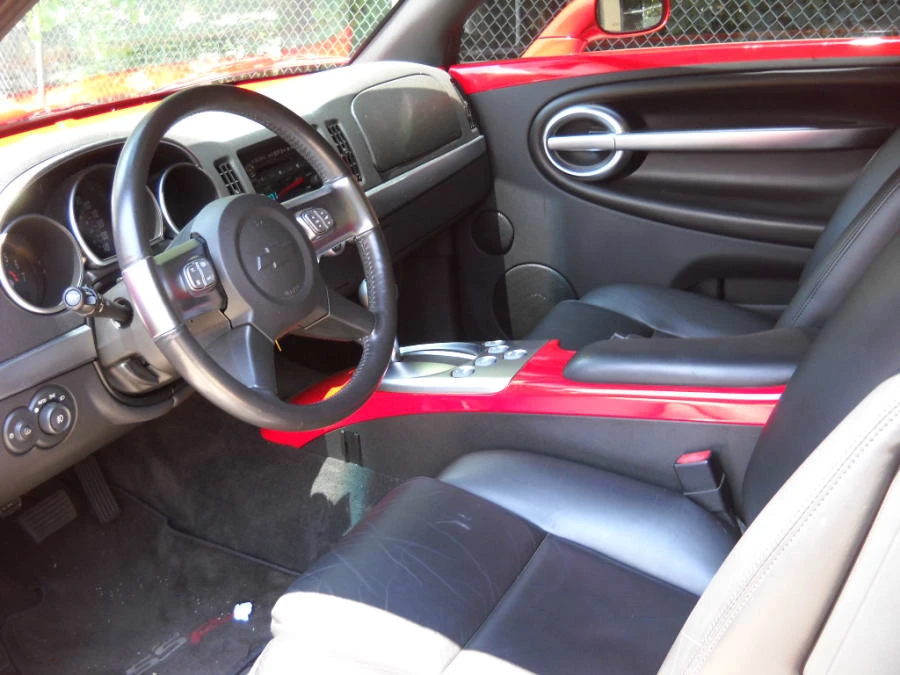 2004 Chevrolet SSR - Image 2 of 8