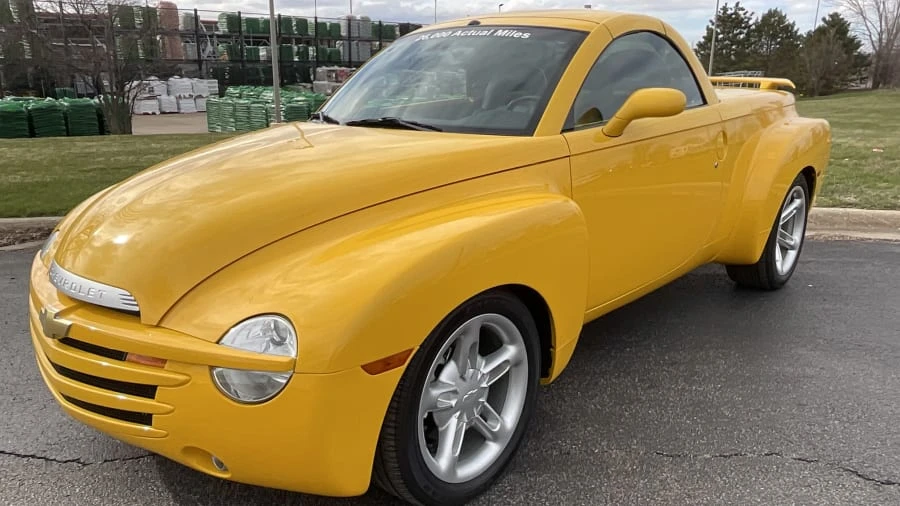 2004 Chevrolet SSR - Image 12 of 14