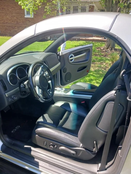 2004 Chevrolet SSR - Image 14 of 24