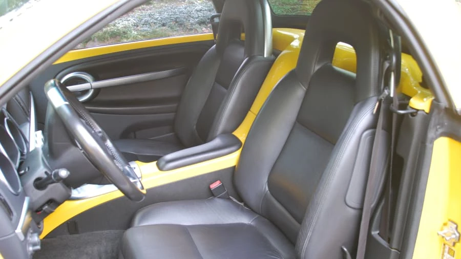 2004 Chevrolet SSR - Image 4 of 15