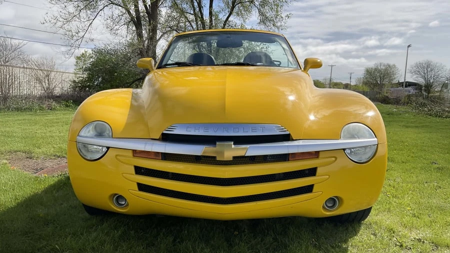 2004 Chevrolet SSR - Image 7 of 15