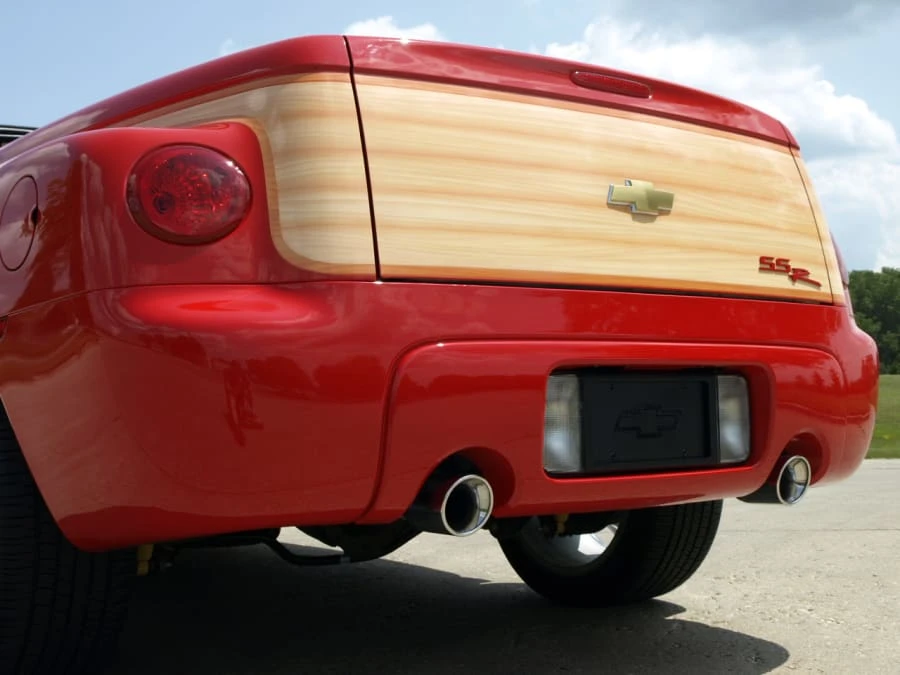 2004 Chevrolet SSR - Image 7 of 8