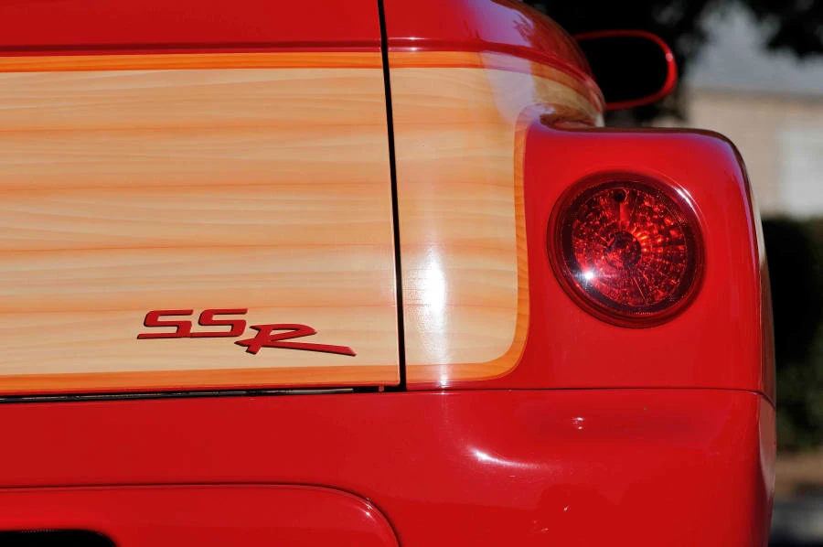 2004 Chevrolet SSR - Image 10 of 12