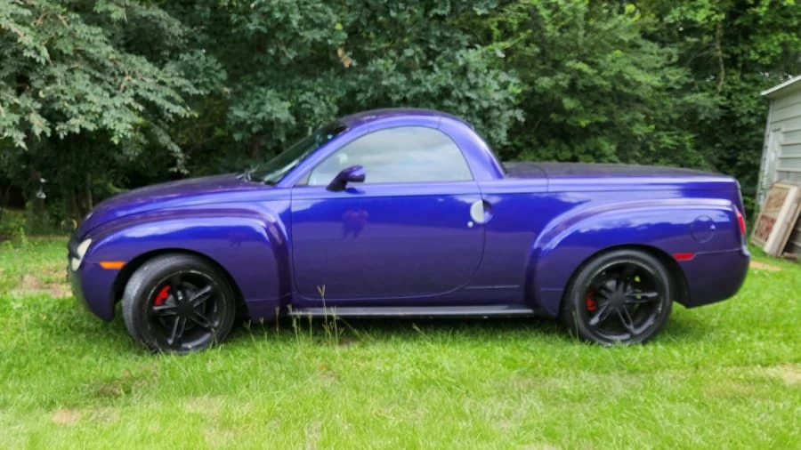2004 Chevrolet SSR - Image 6 of 27