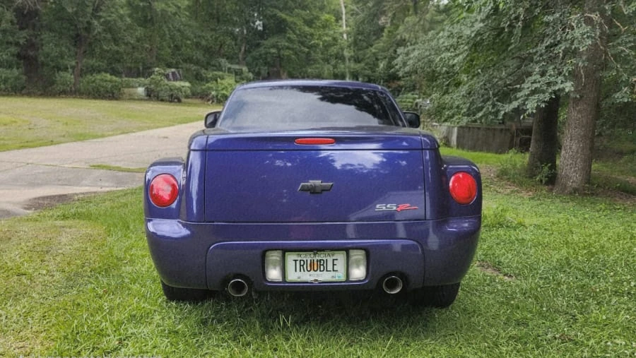 2004 Chevrolet SSR - Image 5 of 27