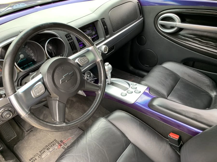 2004 Chevrolet SSR - Image 3 of 12