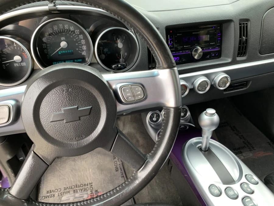 2004 Chevrolet SSR - Image 4 of 12