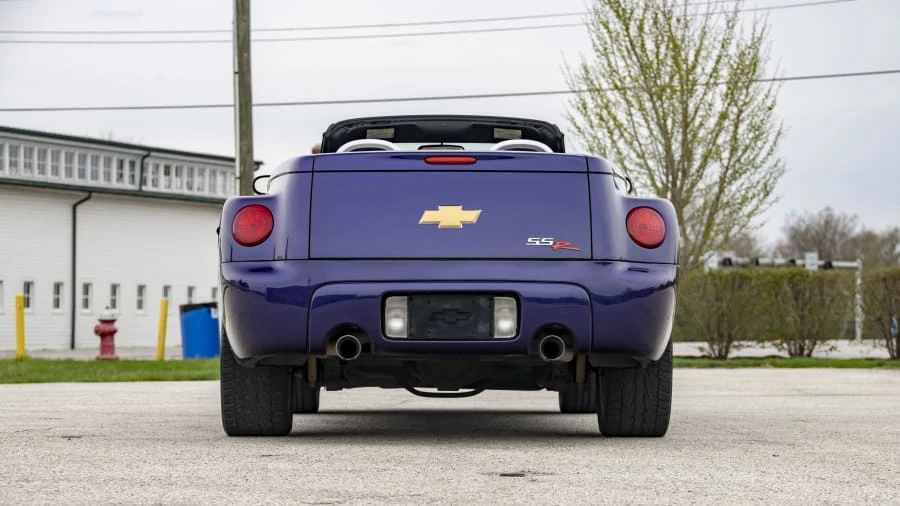 2004 Chevrolet SSR - Image 13 of 15