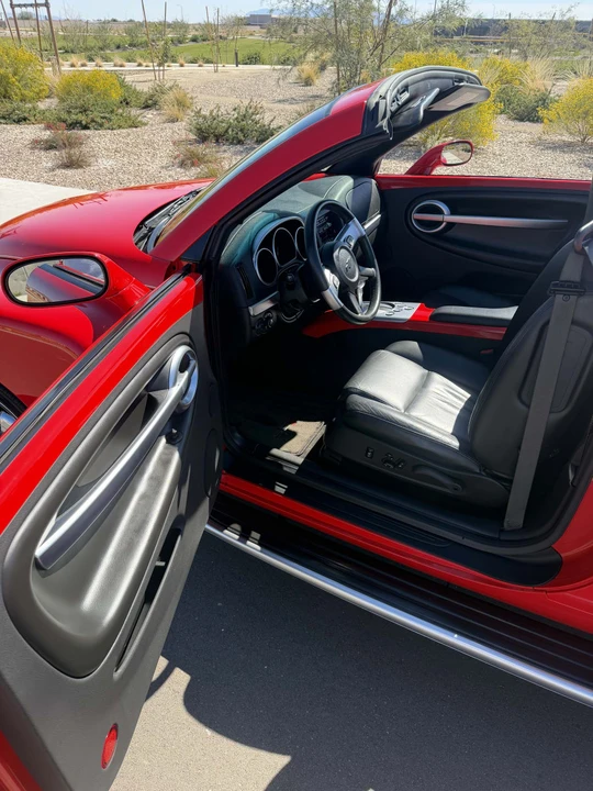 2004 Chevrolet SSR - Image 25 of 26