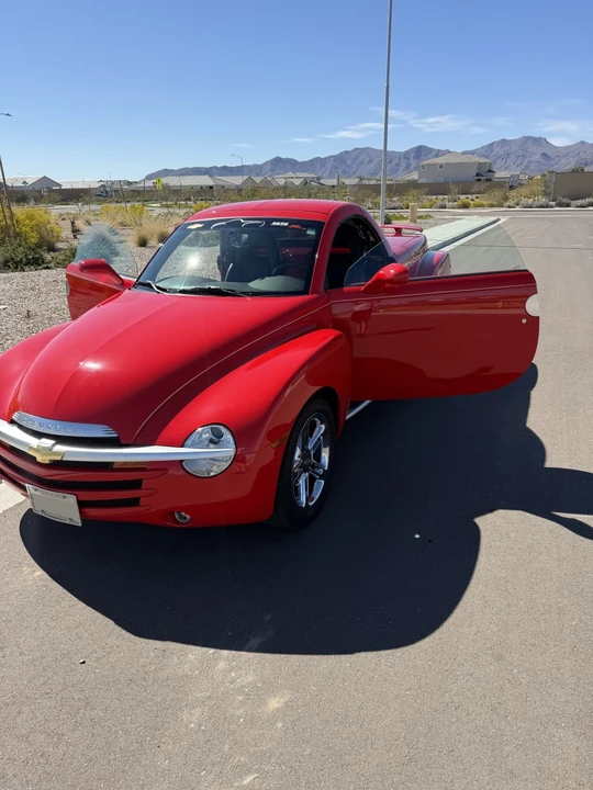 2004 Chevrolet SSR - Image 17 of 26