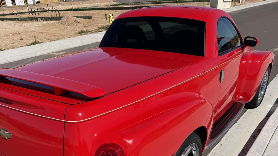 2004 Chevrolet SSR - Image 18 of 26