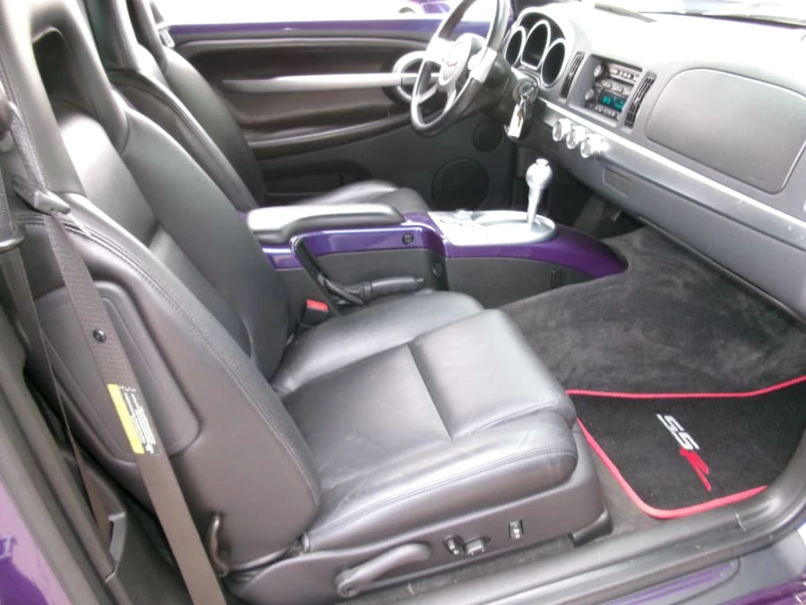 2004 Chevrolet SSR - Image 8 of 9