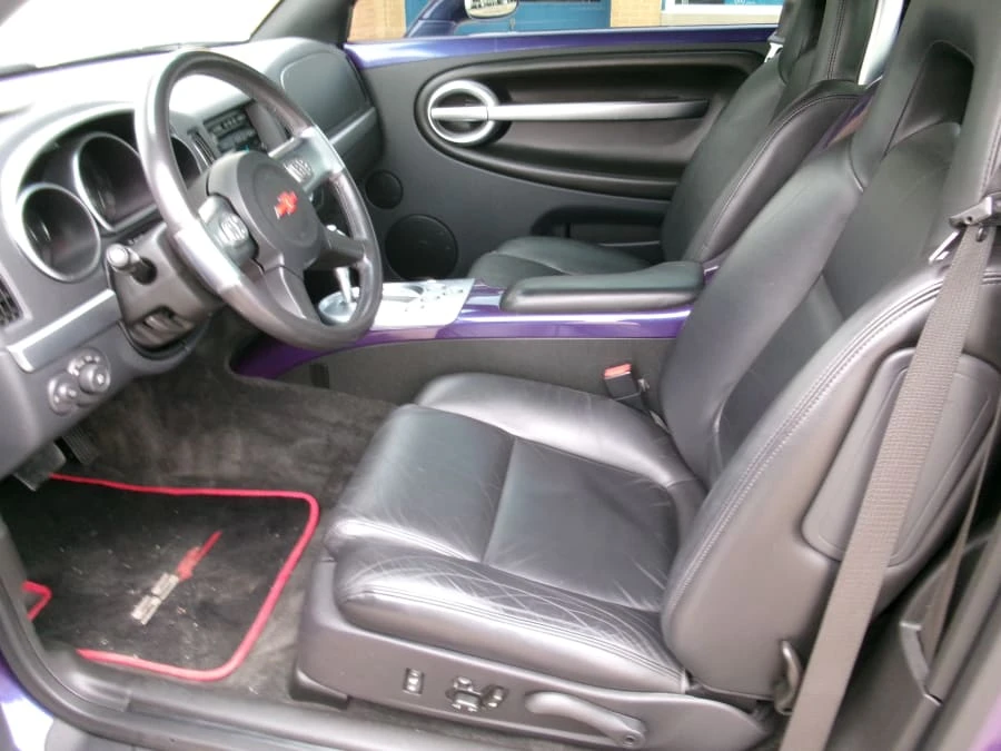 2004 Chevrolet SSR - Image 7 of 9