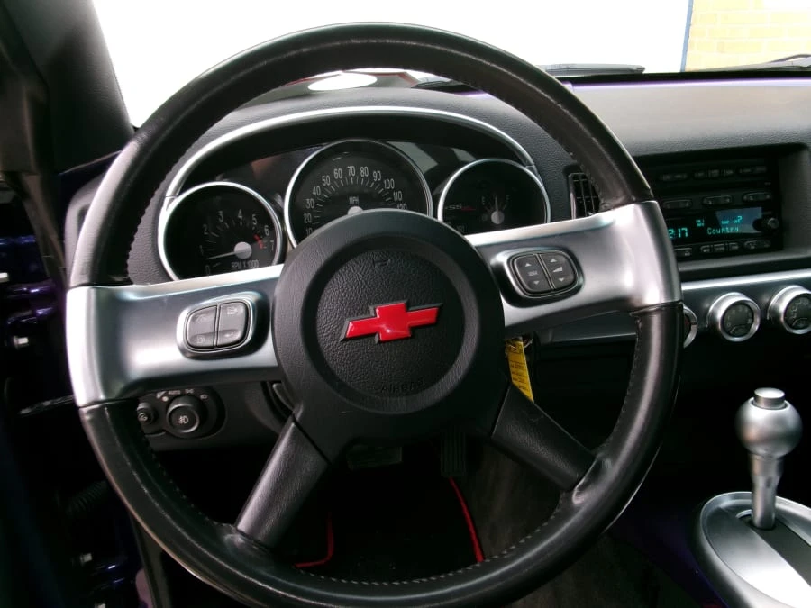 2004 Chevrolet SSR - Image 9 of 9