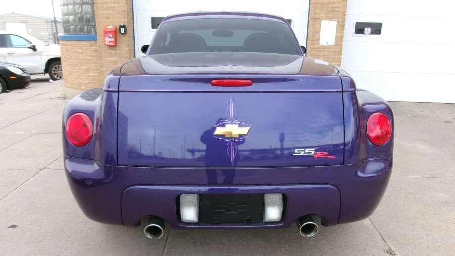 2004 Chevrolet SSR - Image 4 of 9