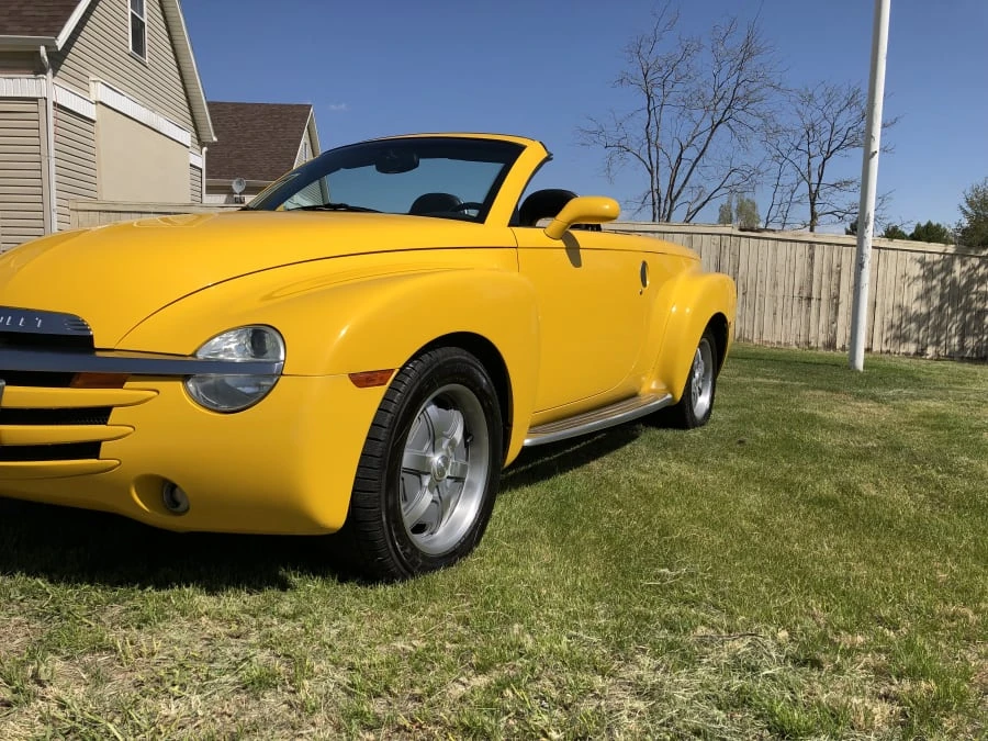 2004 Chevrolet SSR - Image 10 of 10