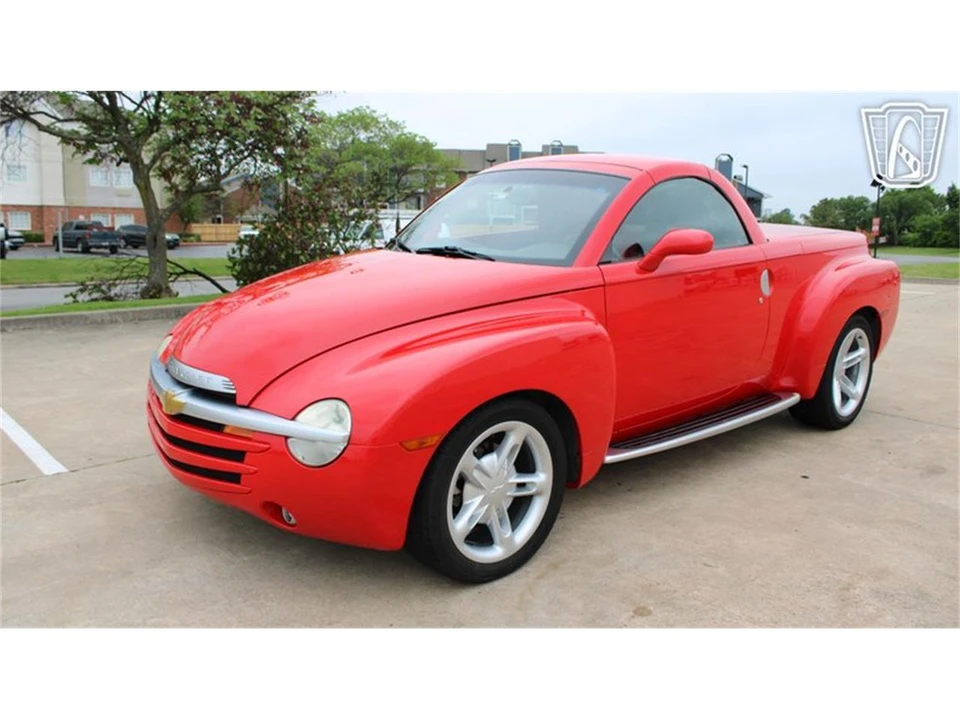 2004 Chevrolet SSR - Image 25 of 31