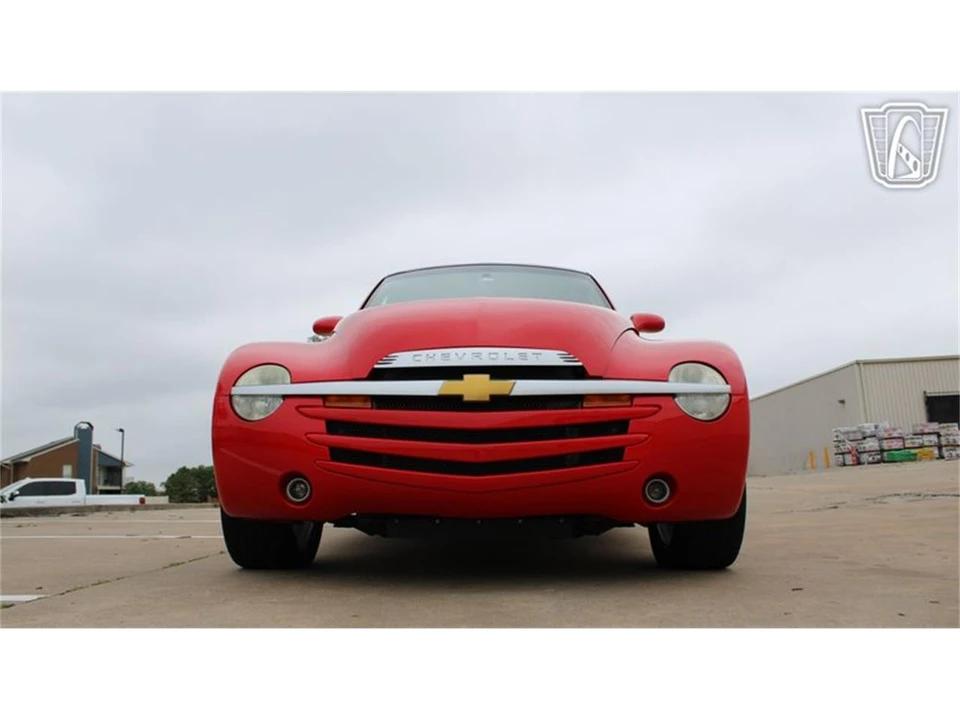 2004 Chevrolet SSR - Image 6 of 31
