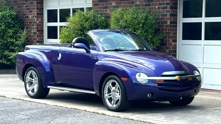 2004 Chevrolet SSR - Image 18 of 18