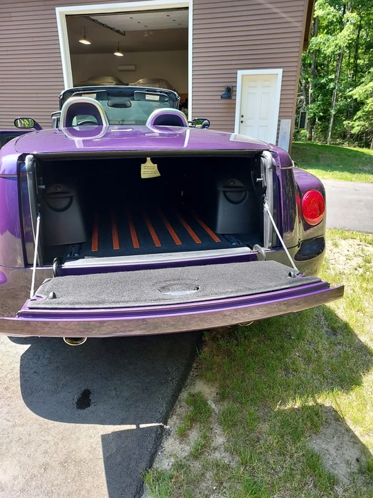 2004 Chevrolet SSR - Image 4 of 5