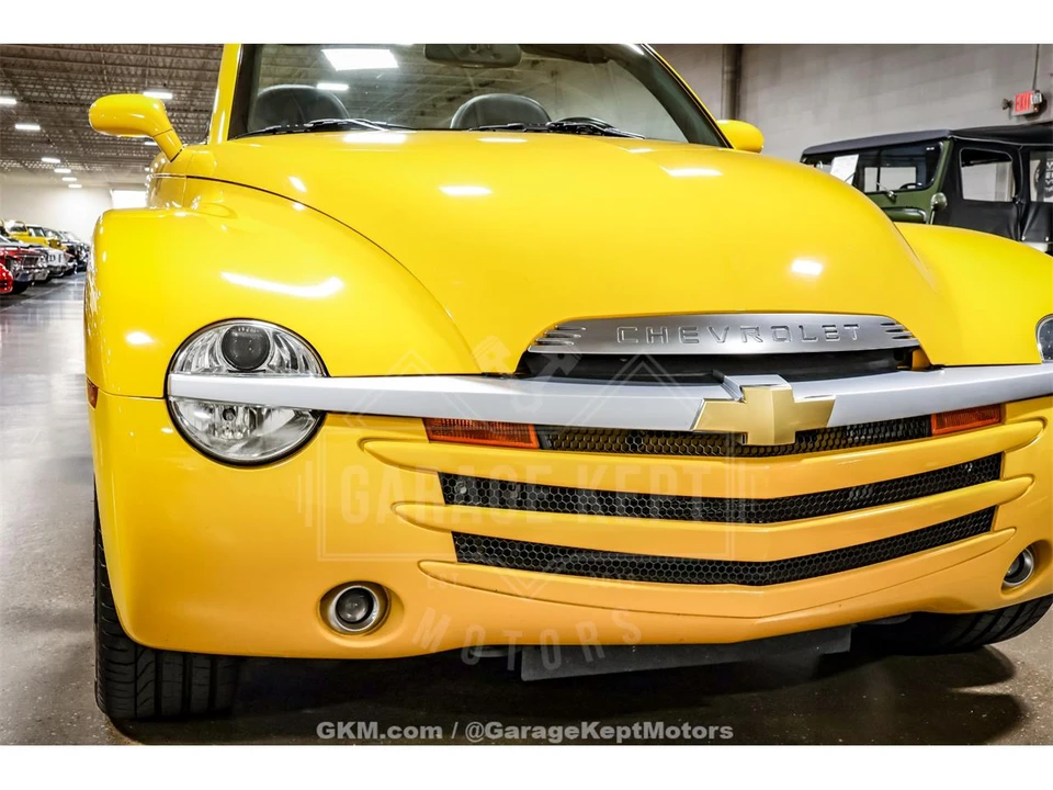 2004 Chevrolet SSR - Image 31 of 31