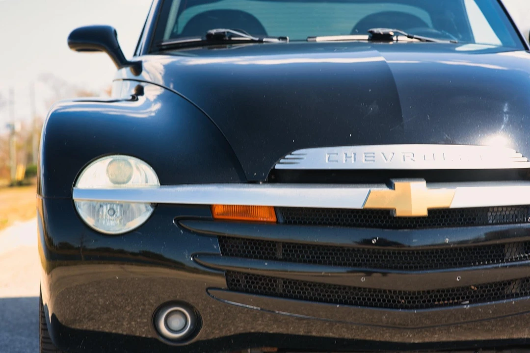 2004 Chevrolet SSR - Image 24 of 31
