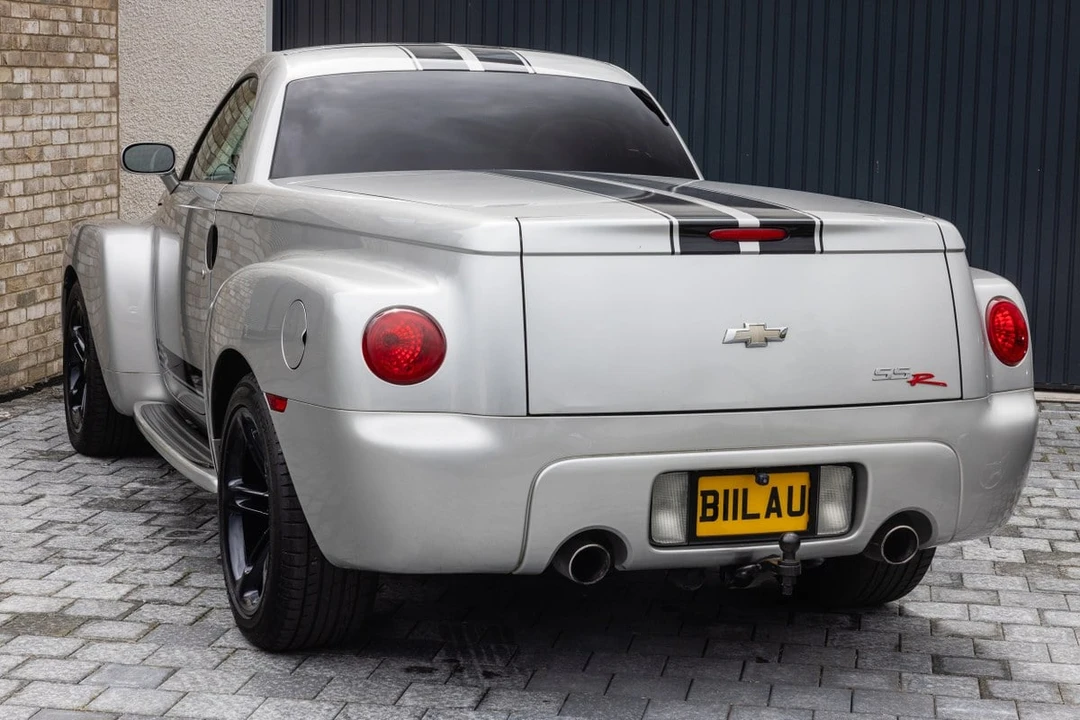 2004 Chevrolet SSR - Image 17 of 30