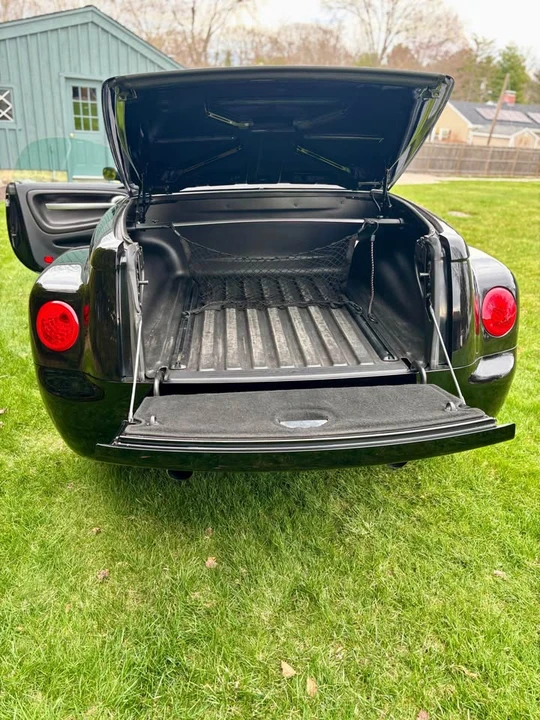 2004 Chevrolet SSR - Image 4 of 11