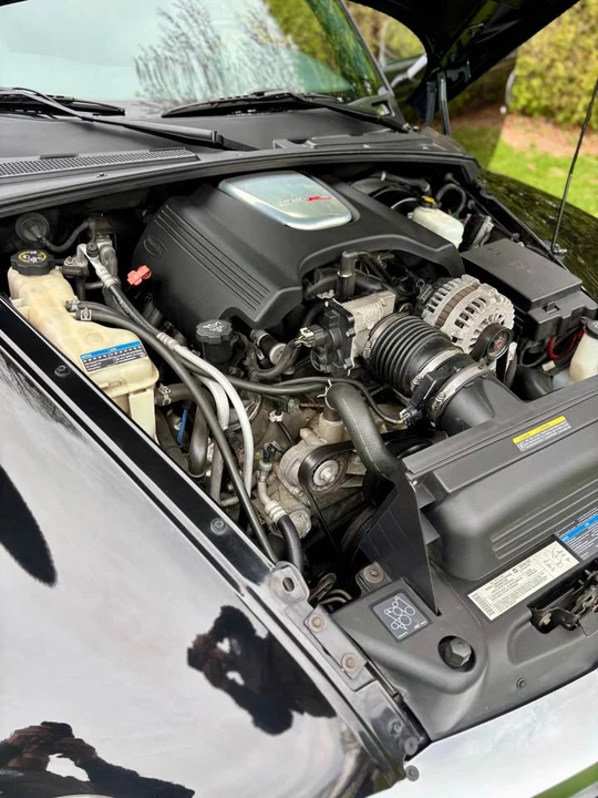 2004 Chevrolet SSR - Image 10 of 11
