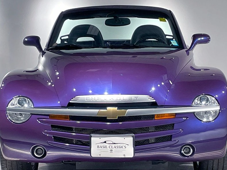 2004 Chevrolet SSR - Image 18 of 31