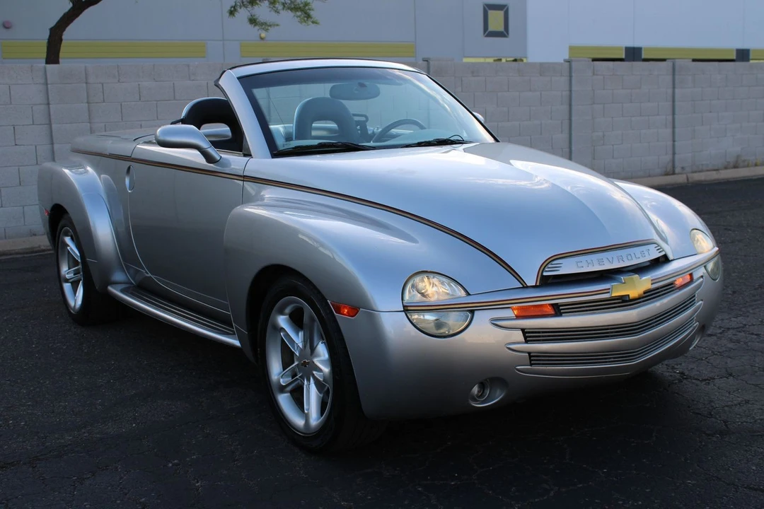 2004 Chevrolet SSR - Image 14 of 31