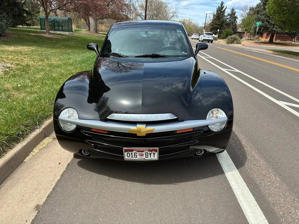 2004 Chevrolet SSR - Image 6 of 31