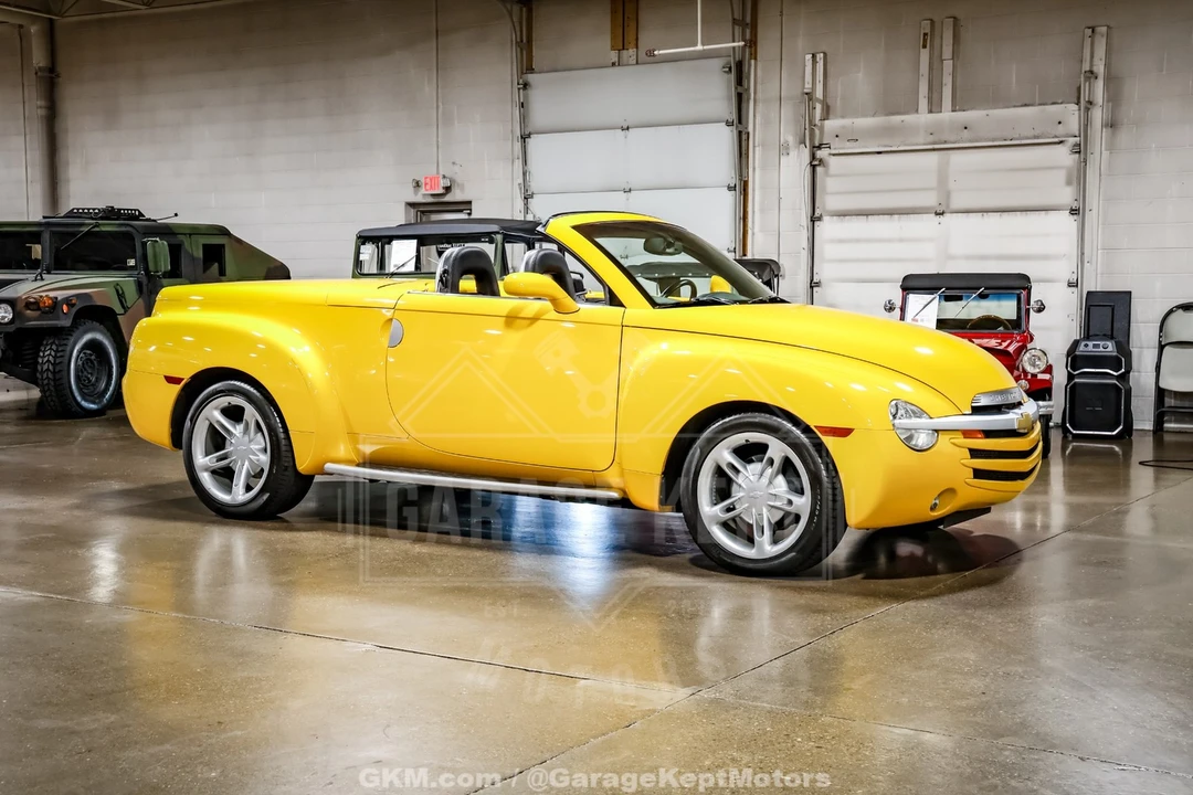 2004 Chevrolet SSR - Image 27 of 31