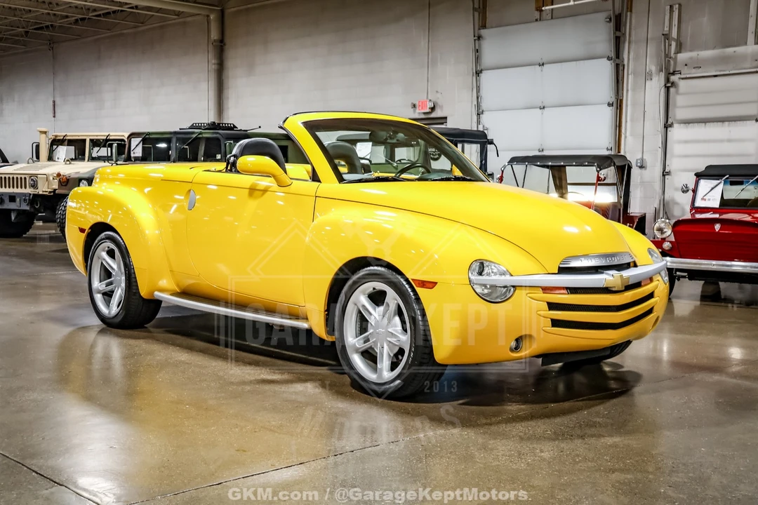 2004 Chevrolet SSR - Image 28 of 31